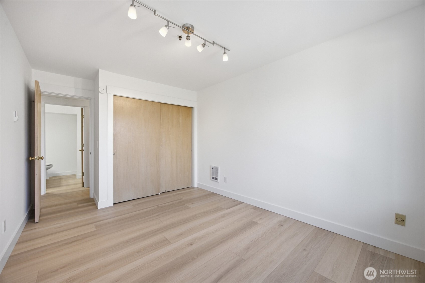 919 High Street 101 Property Photo 21