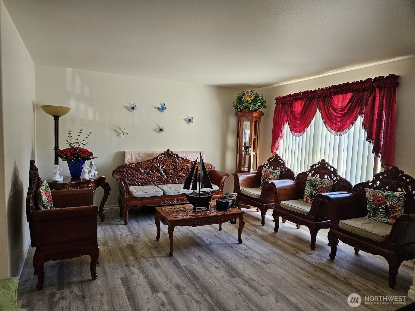 201 Glennwood Place Property Photo 6