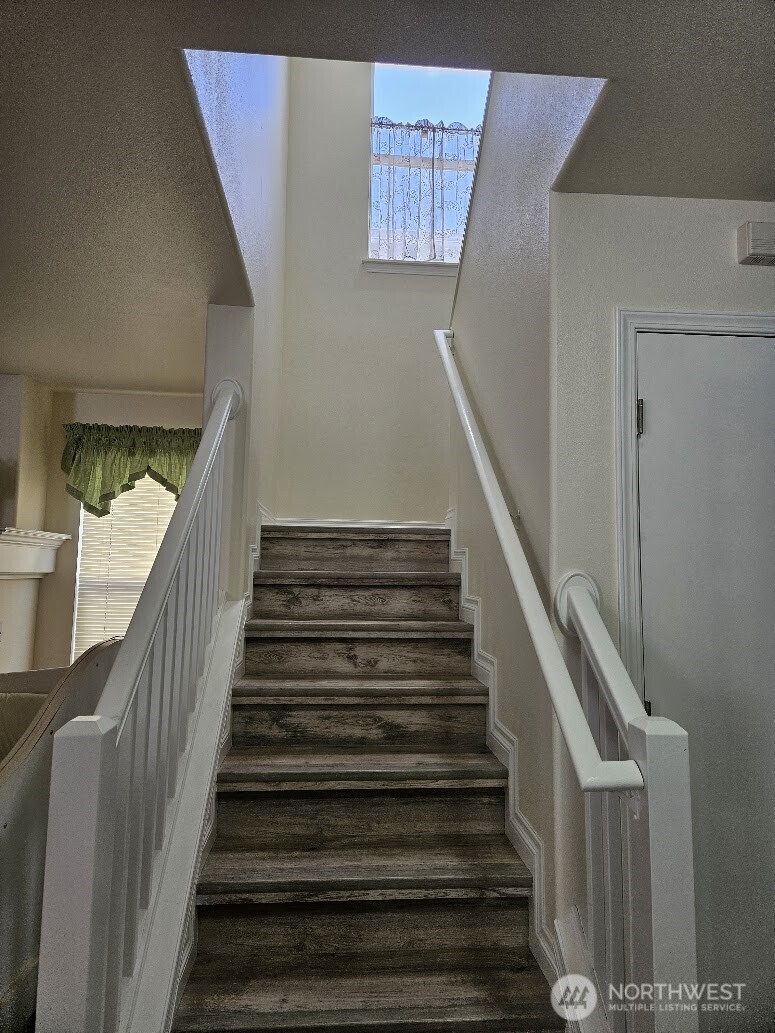 201 Glennwood Place Property Photo 12