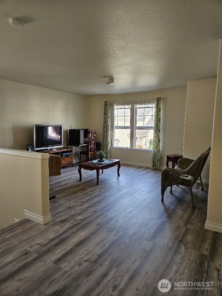 201 Glennwood Place Property Photo 16