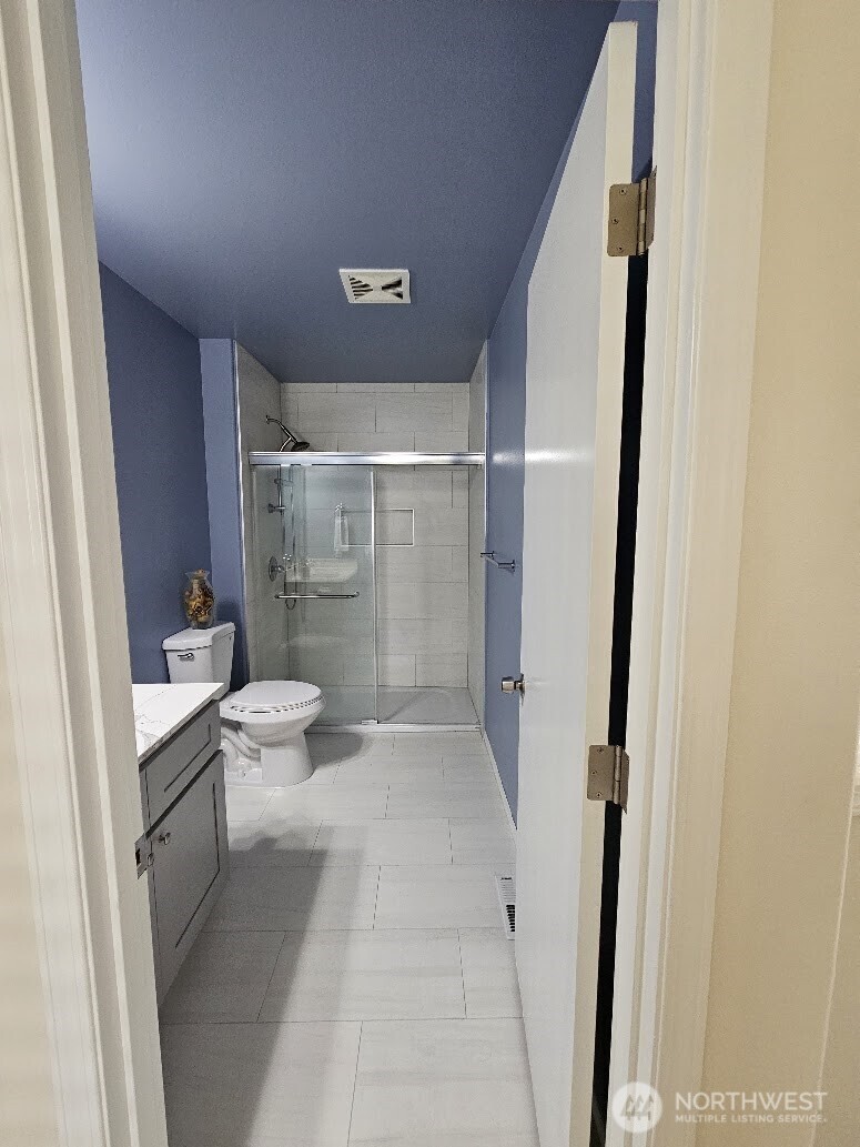 201 Glennwood Place Property Photo 18