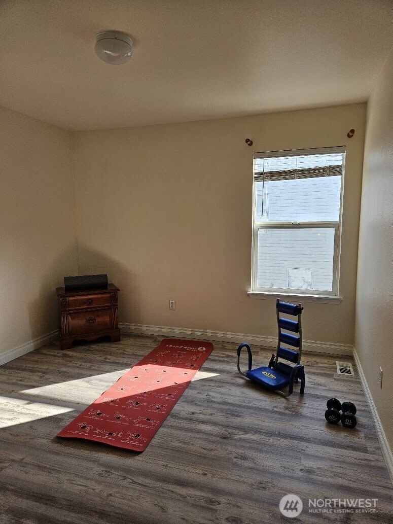 201 Glennwood Place Property Photo 20