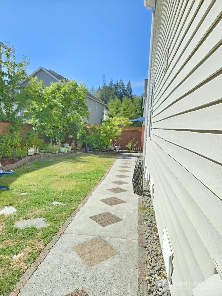 201 Glennwood Place Property Photo 28
