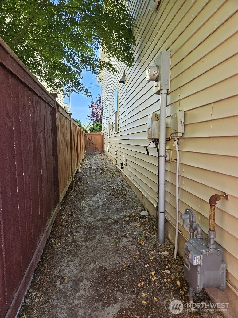 201 Glennwood Place Property Photo 32