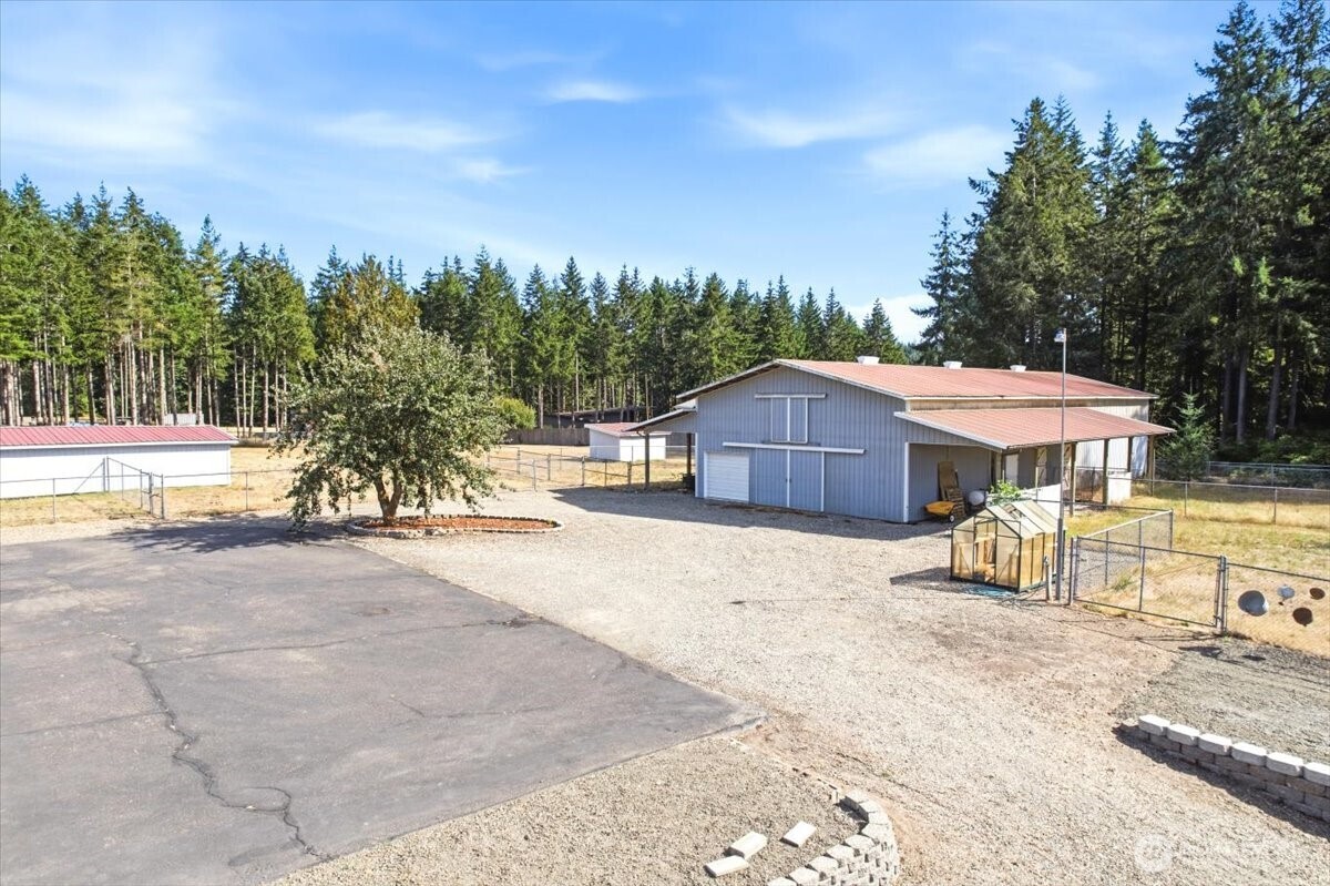 6370 Se Mullenix Road Property Photo 35