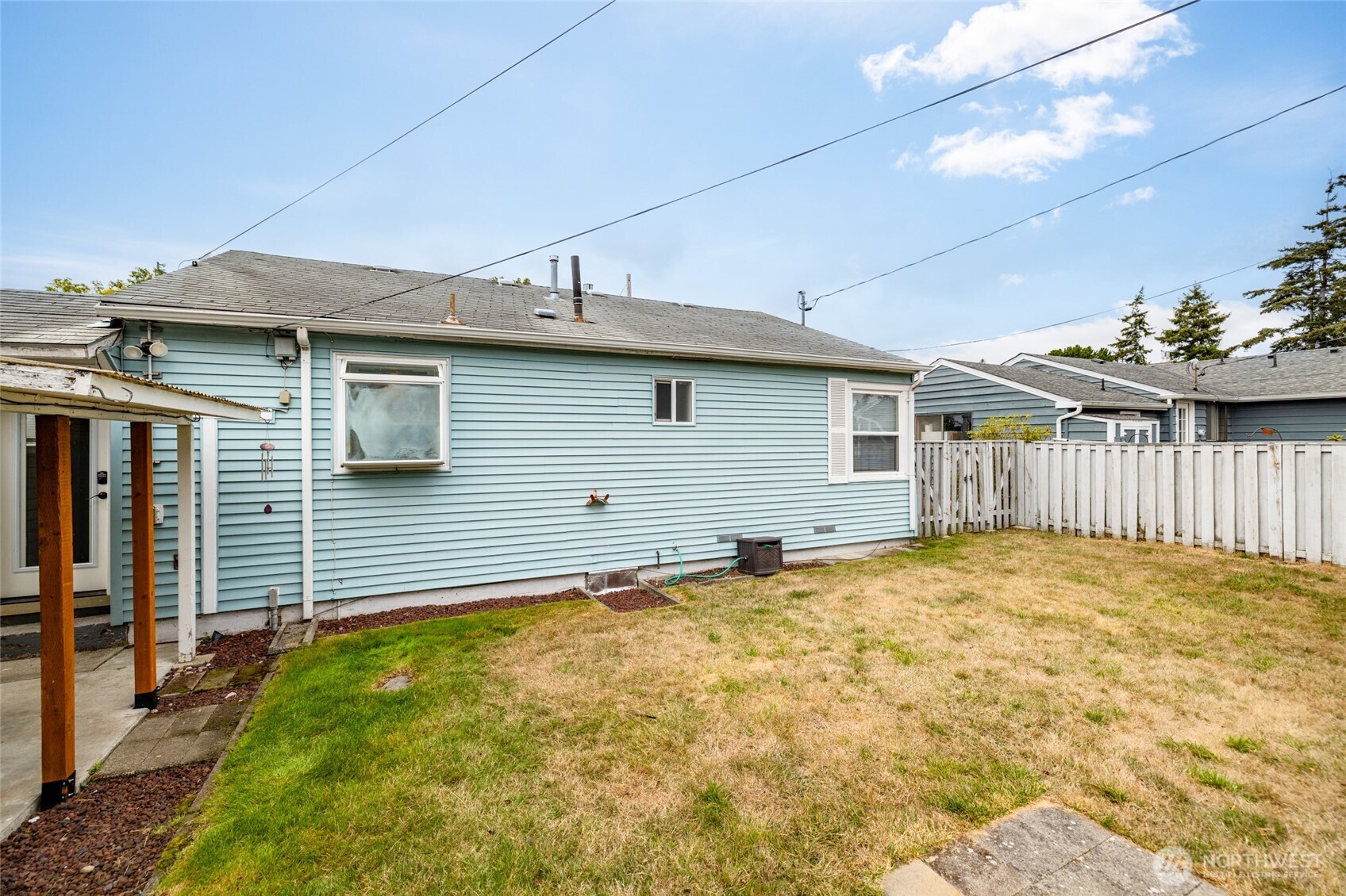 376 Se Glencoe Street Property Photo 37