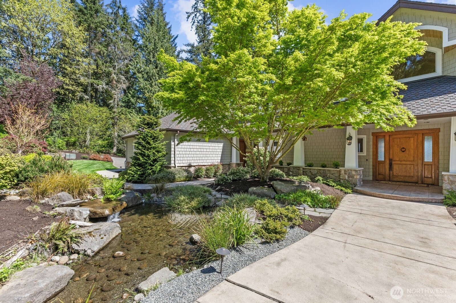 13748 242nd Avenue Property Photo 10