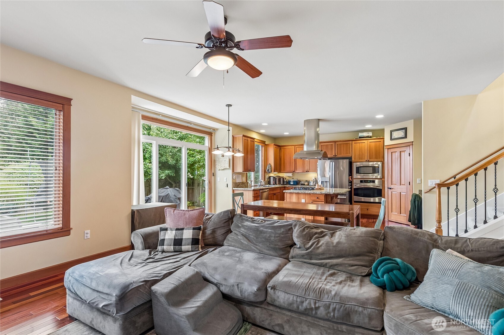 10416 Se 273rd Place Property Photo 16