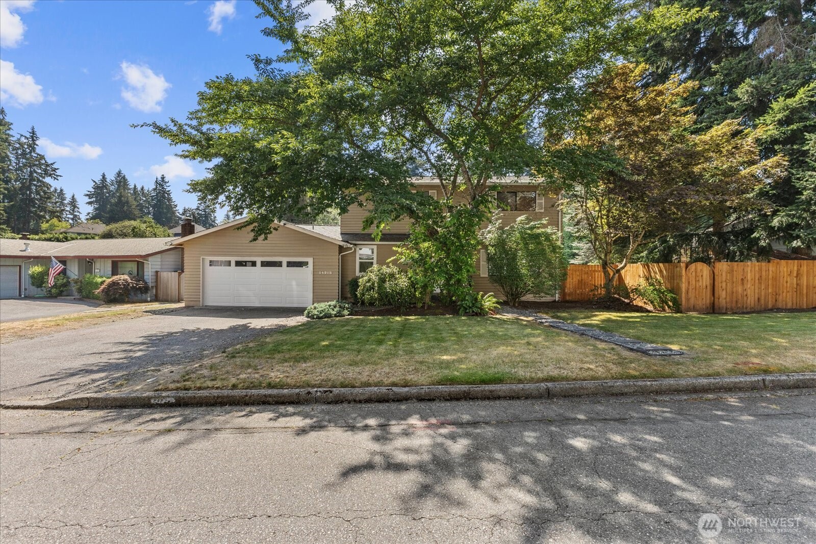 14215 110th Avenue Property Photo 1