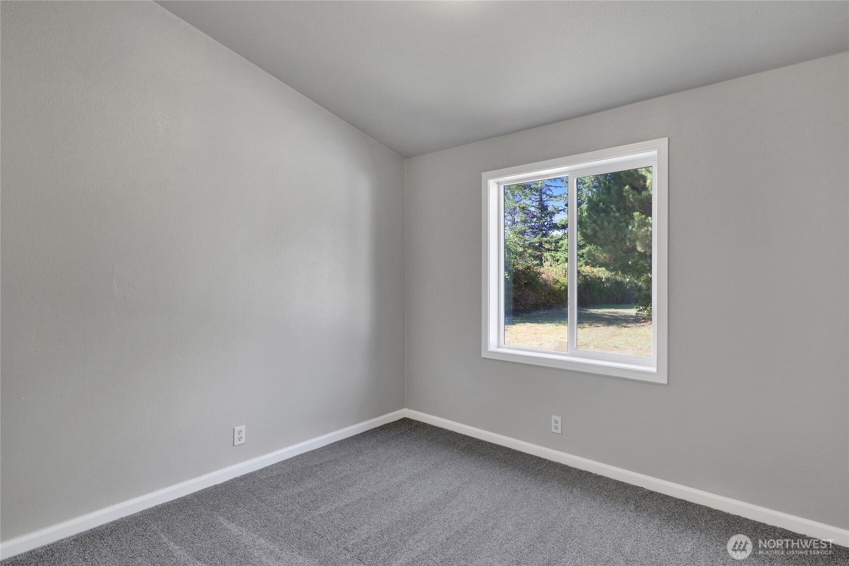 6128 Kickerville Road Property Photo 24