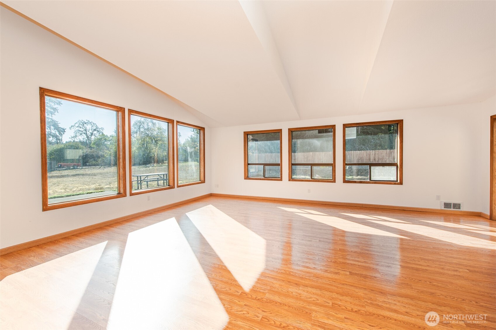 73 W Quail Lane Property Photo 3