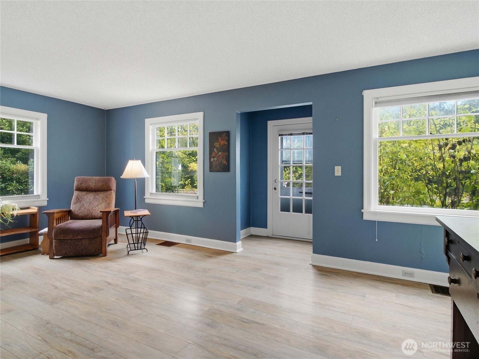 2807 18th Avenue Property Photo 3