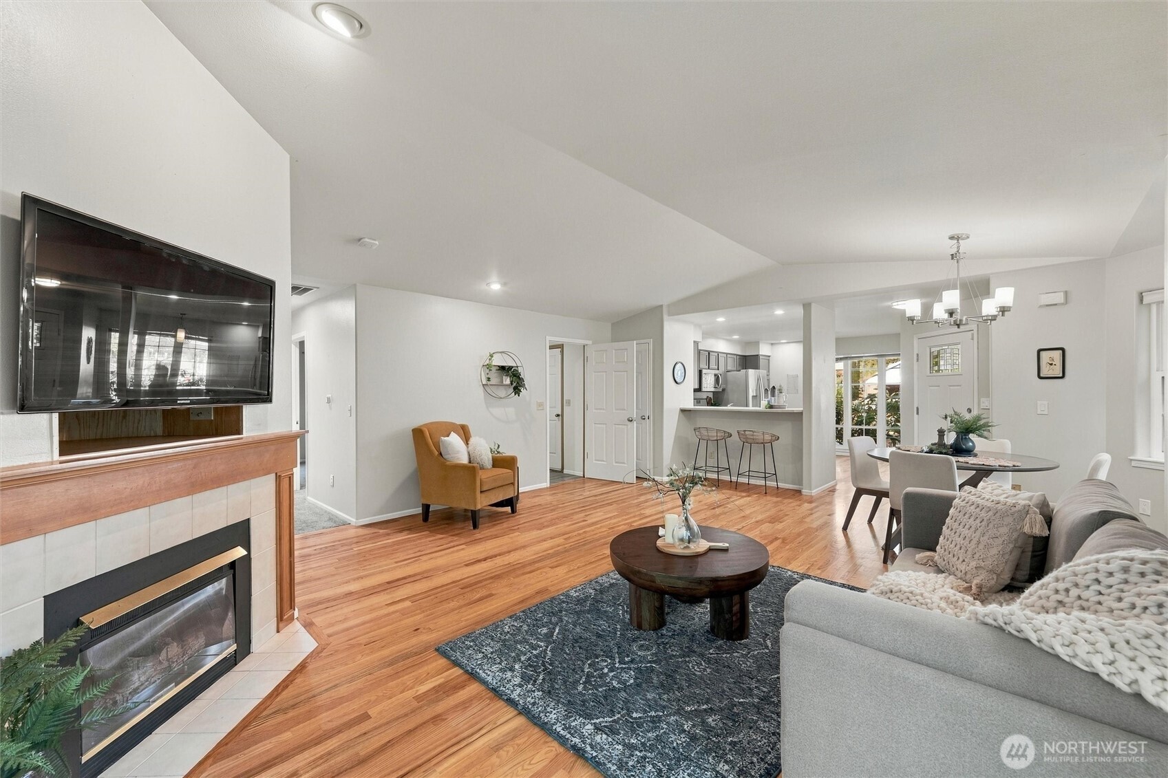 2532 New Haven Place Property Photo 6