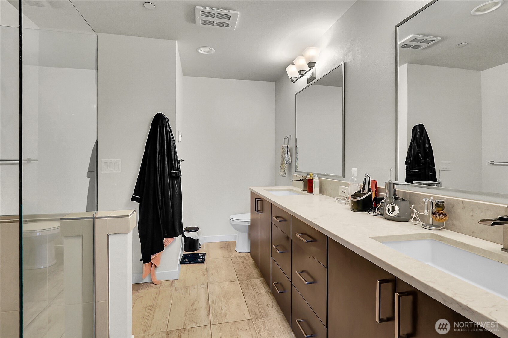 6542 32nd Avenue B Property Photo 10