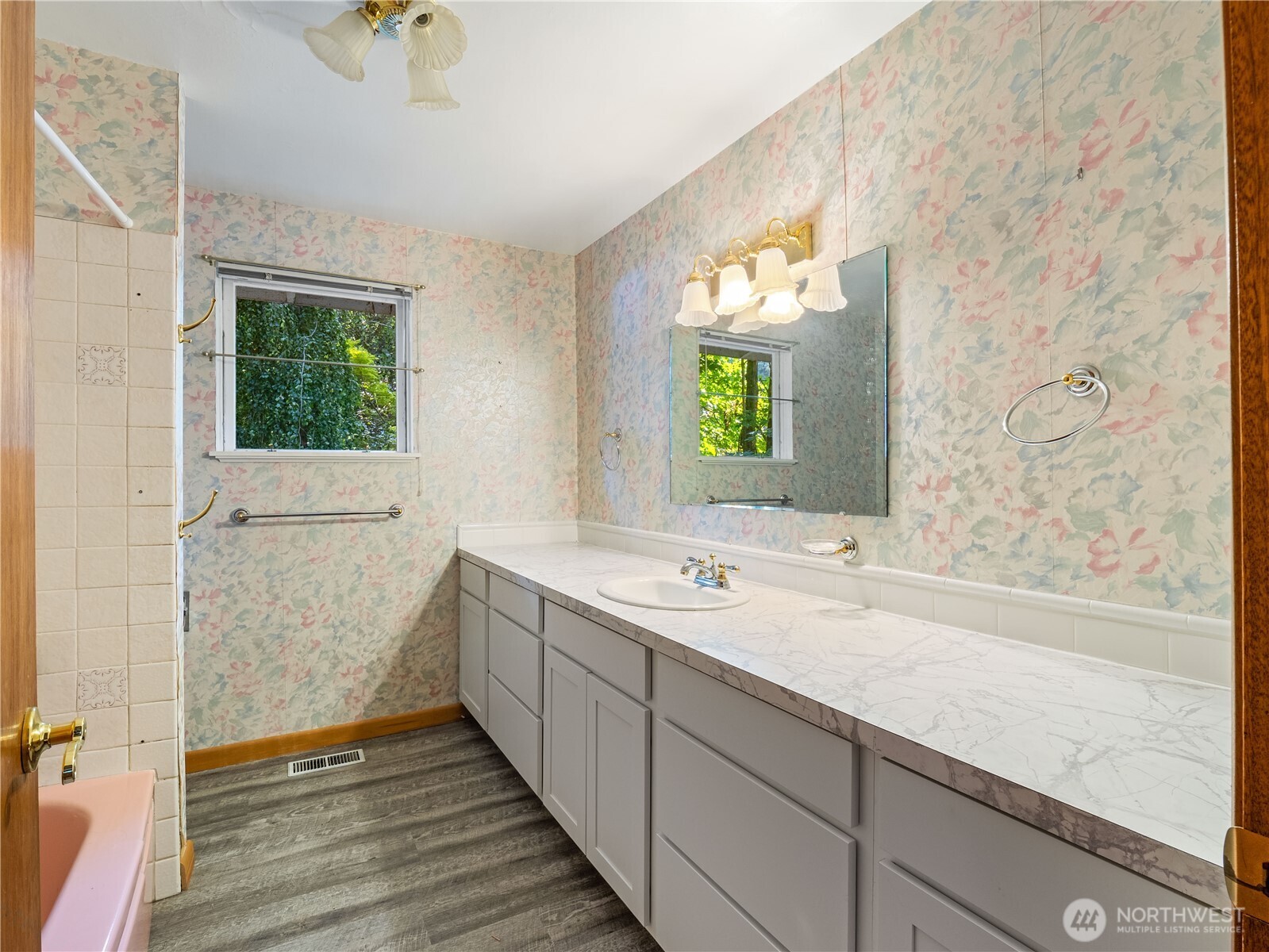 31233 22nd Avenue Property Photo 17