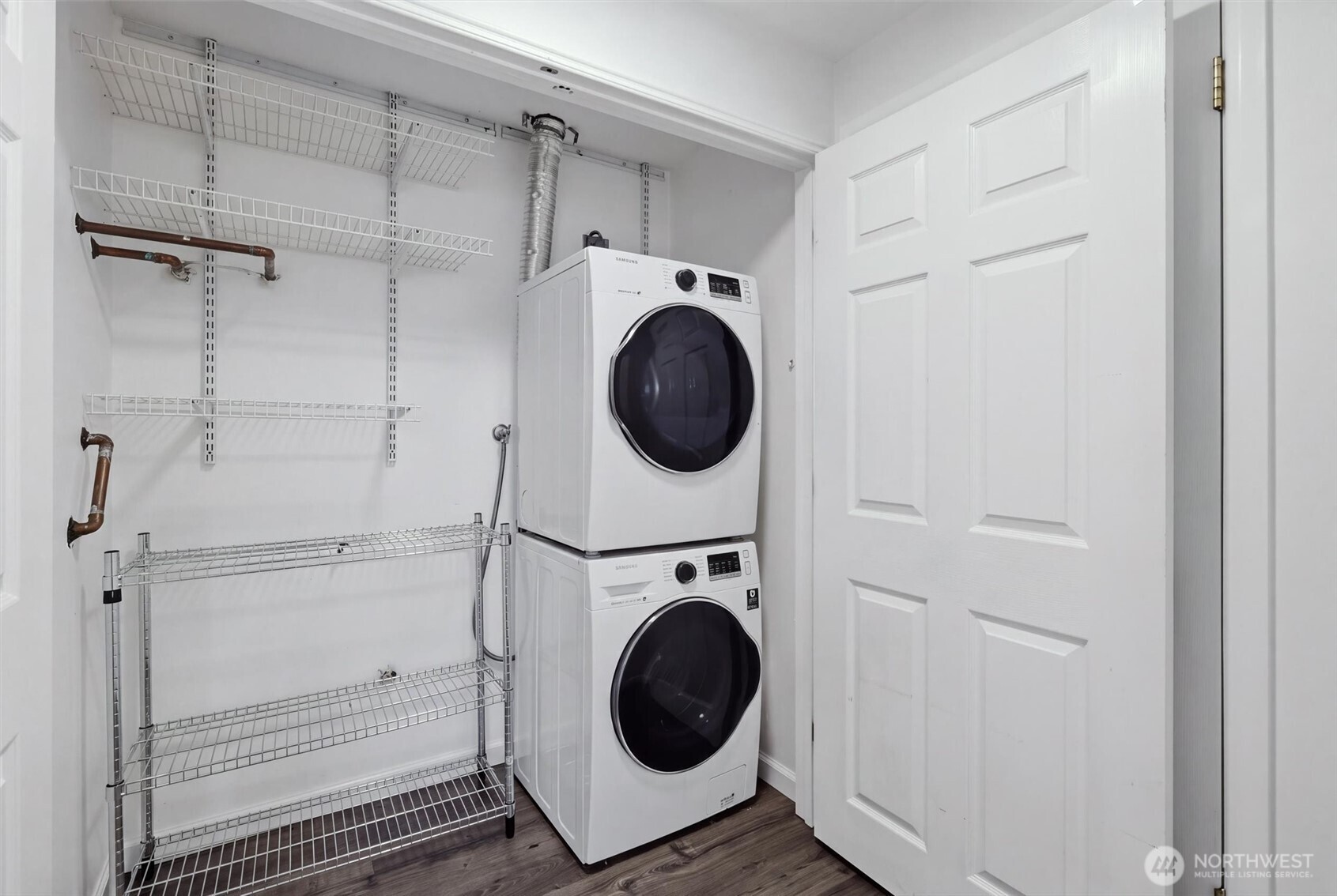 1601 E Columbia Street 104 Property Photo 29