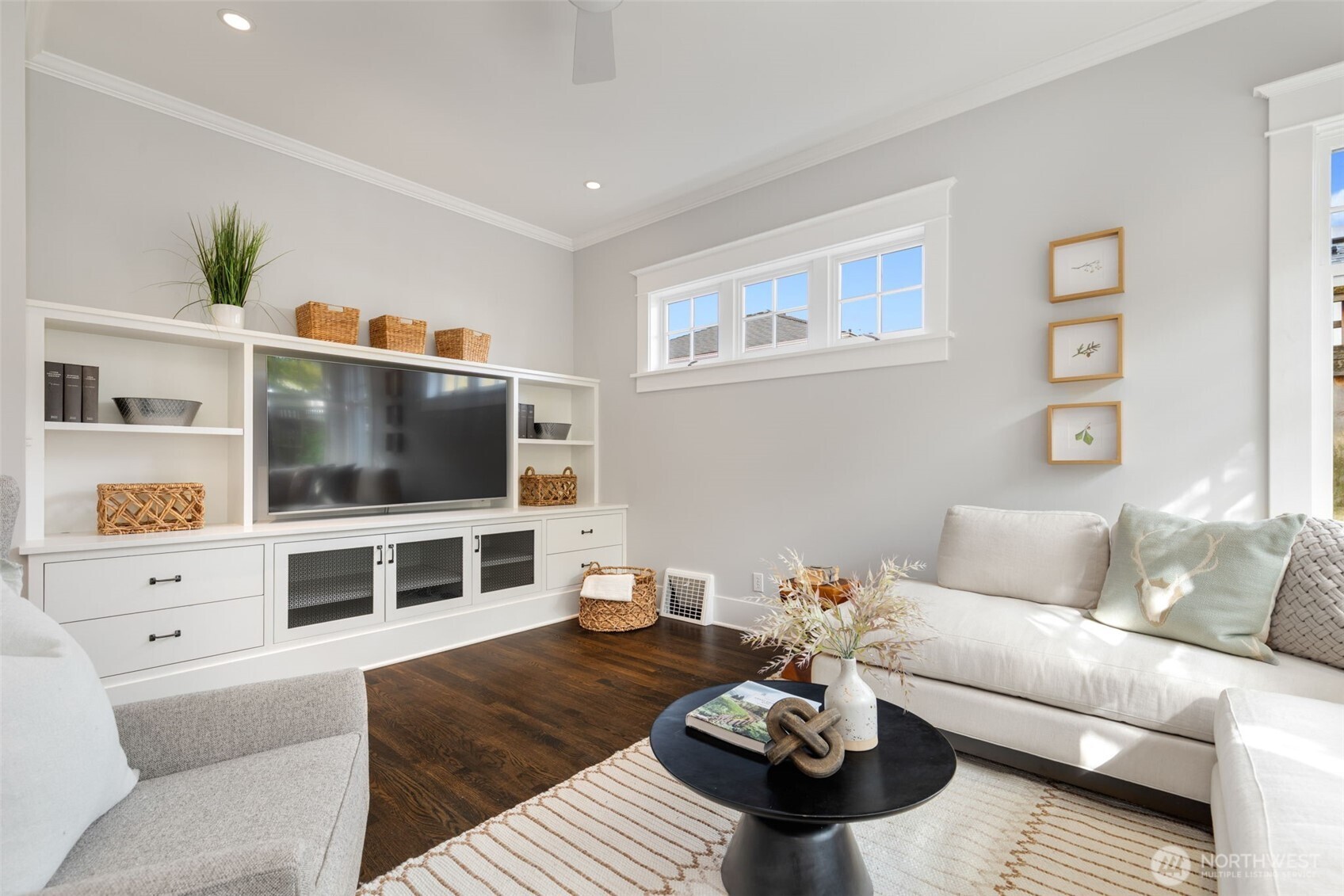 463 Lynn Street Property Photo 16
