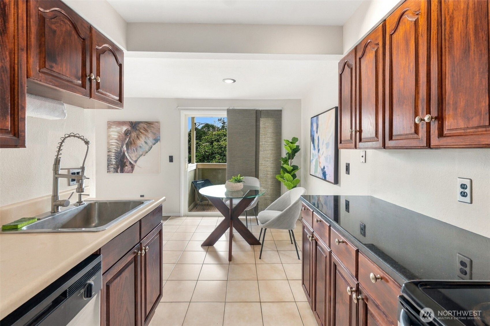 4810 S 187th Place B-205 Property Photo 11