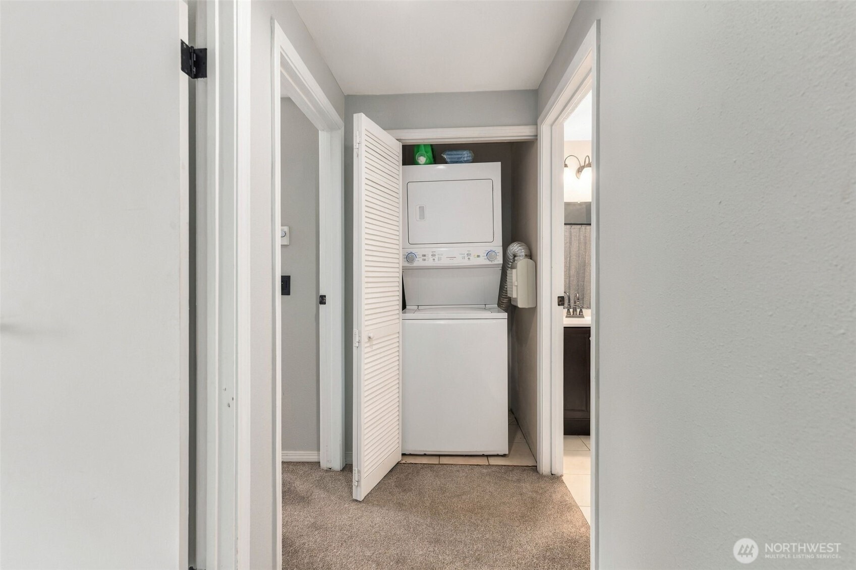 4810 S 187th Place B-205 Property Photo 16