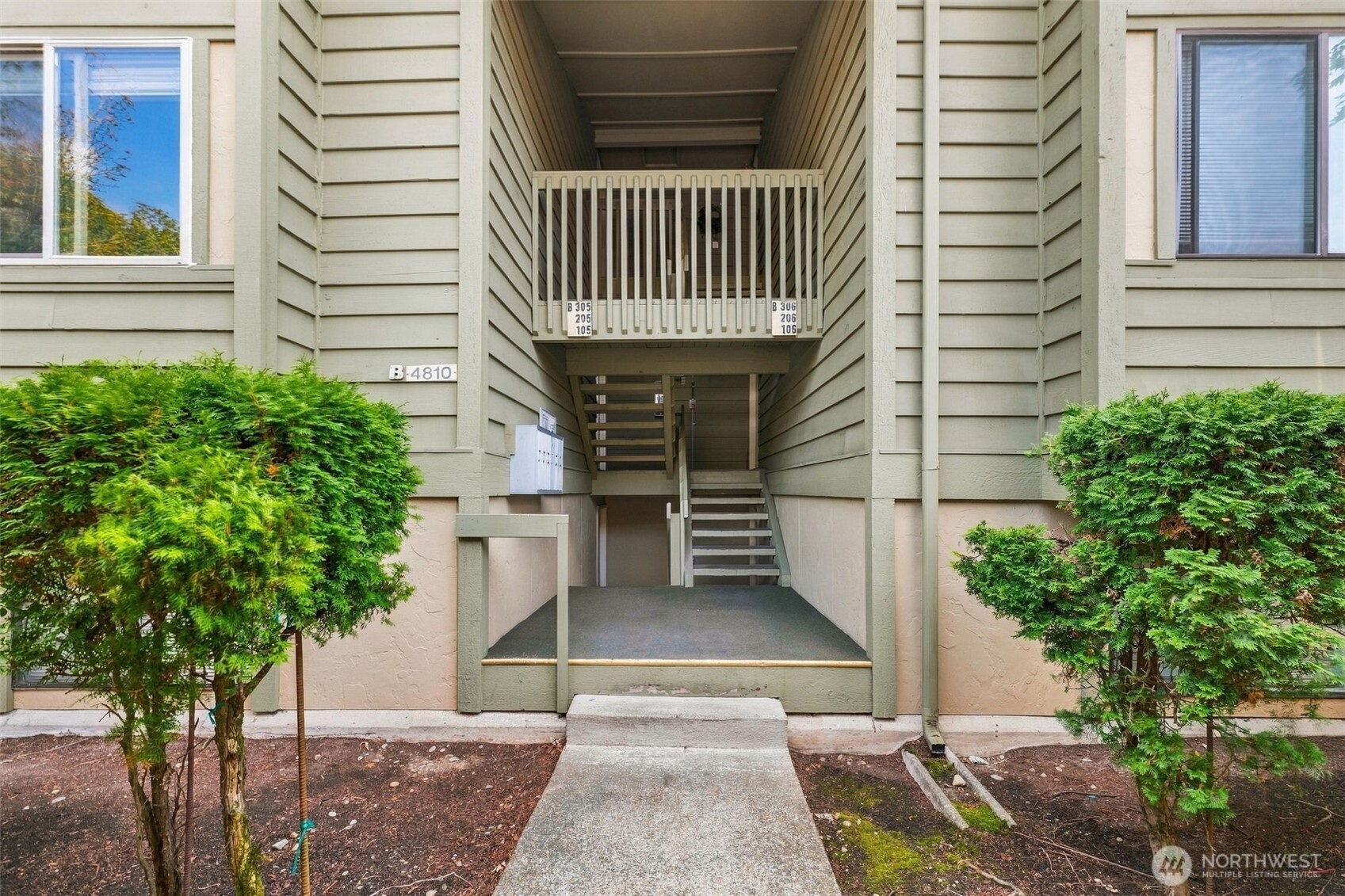 4810 S 187th Place B-205 Property Photo 20