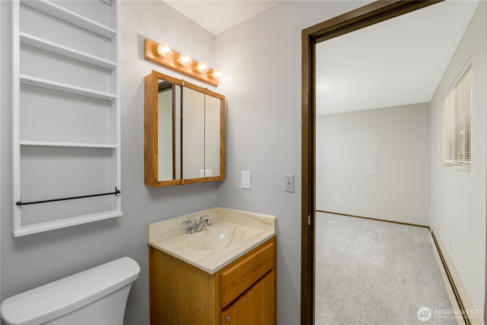 1809 W 10th Street Property Photo 25