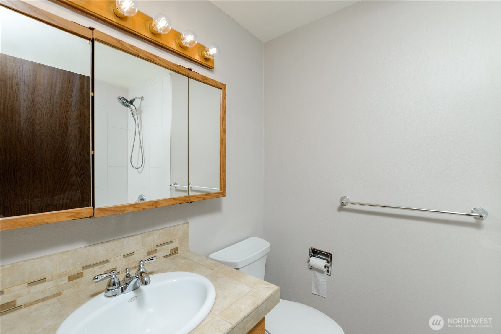 1809 W 10th Street Property Photo 28