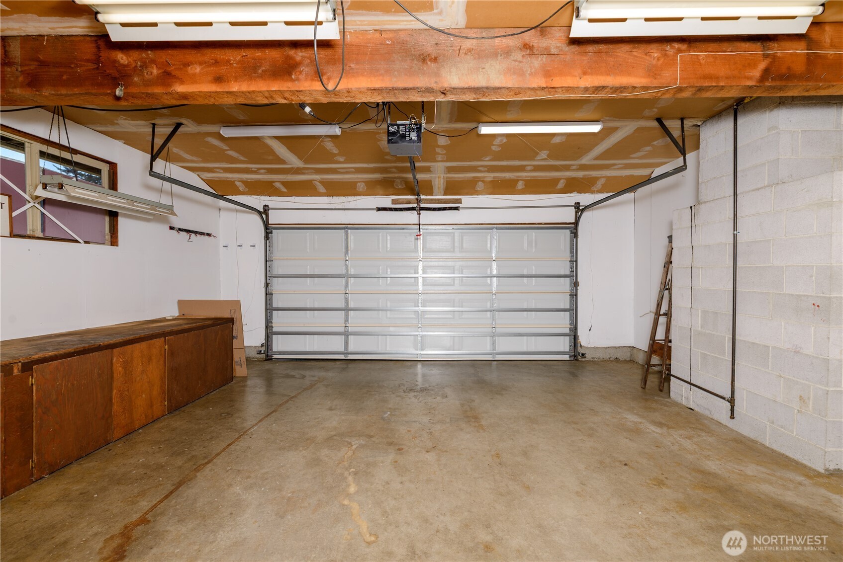 1809 W 10th Street Property Photo 32