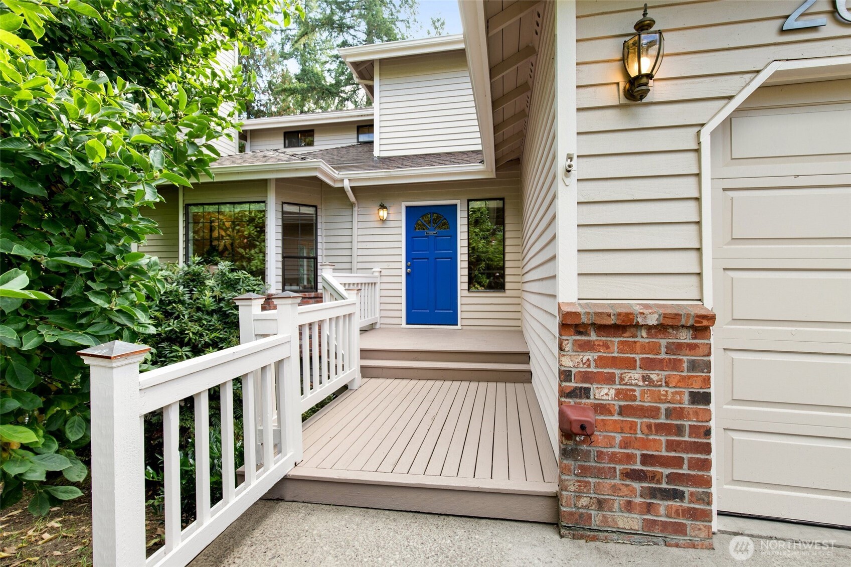2636 242nd Place Property Photo 3