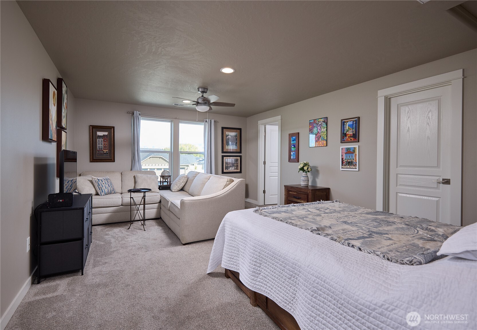 581 Klingman Court Property Photo 22