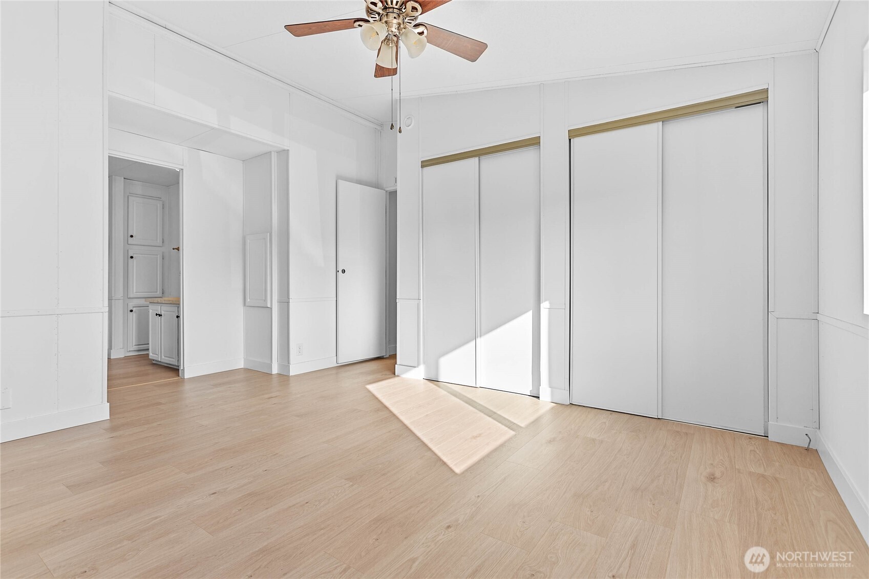1705 N 32nd Place Property Photo 16