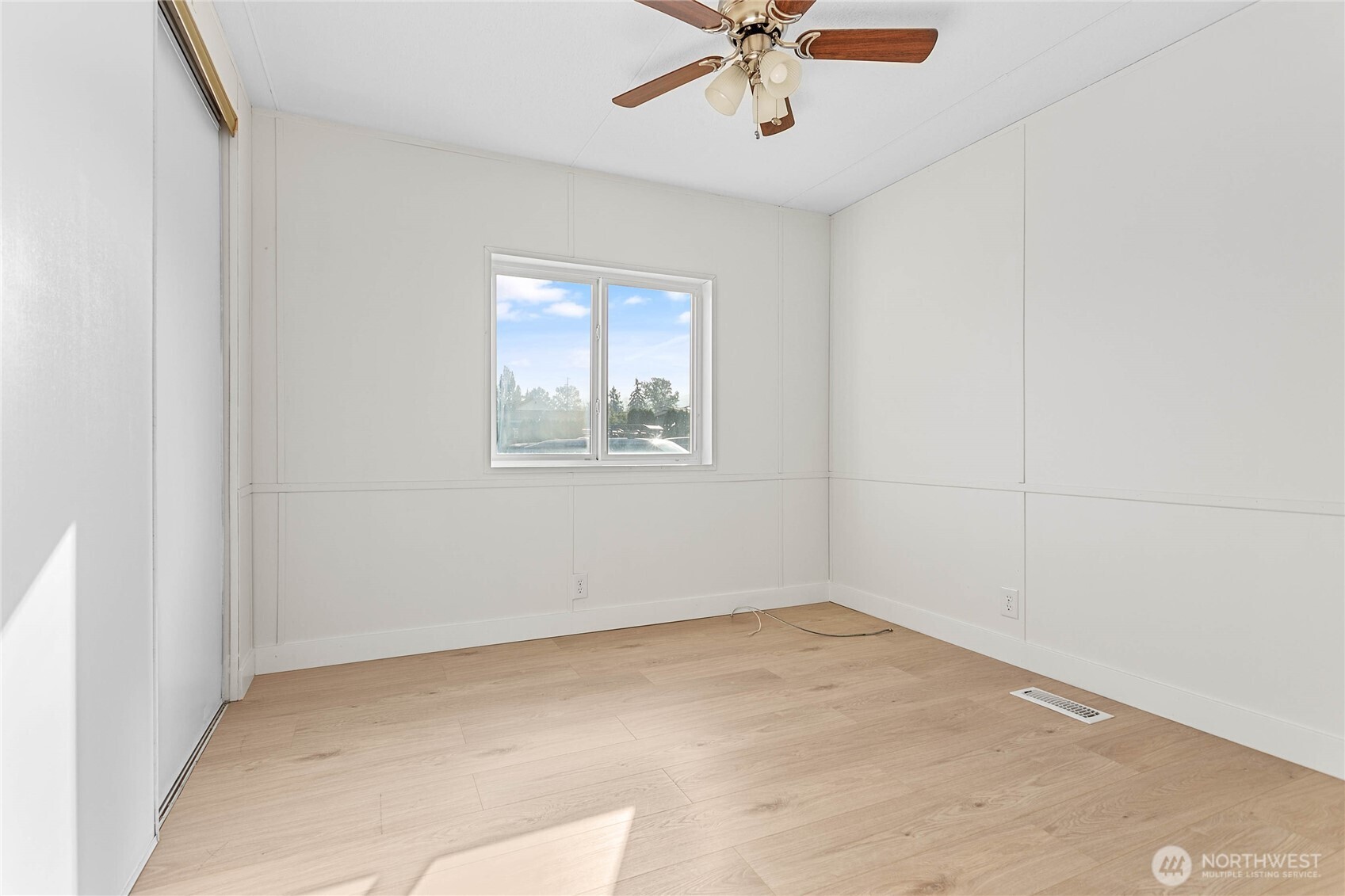 1705 N 32nd Place Property Photo 19