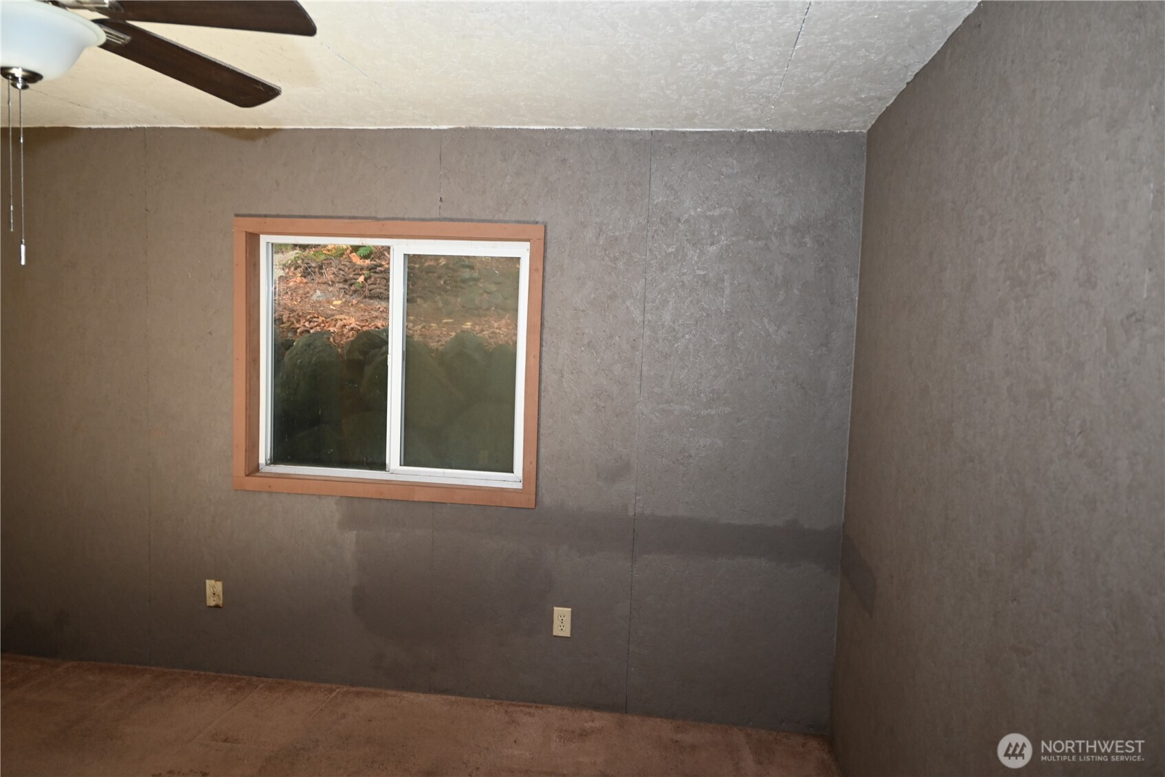 1438 Ne Steele Creek Drive 102 Property Photo 25