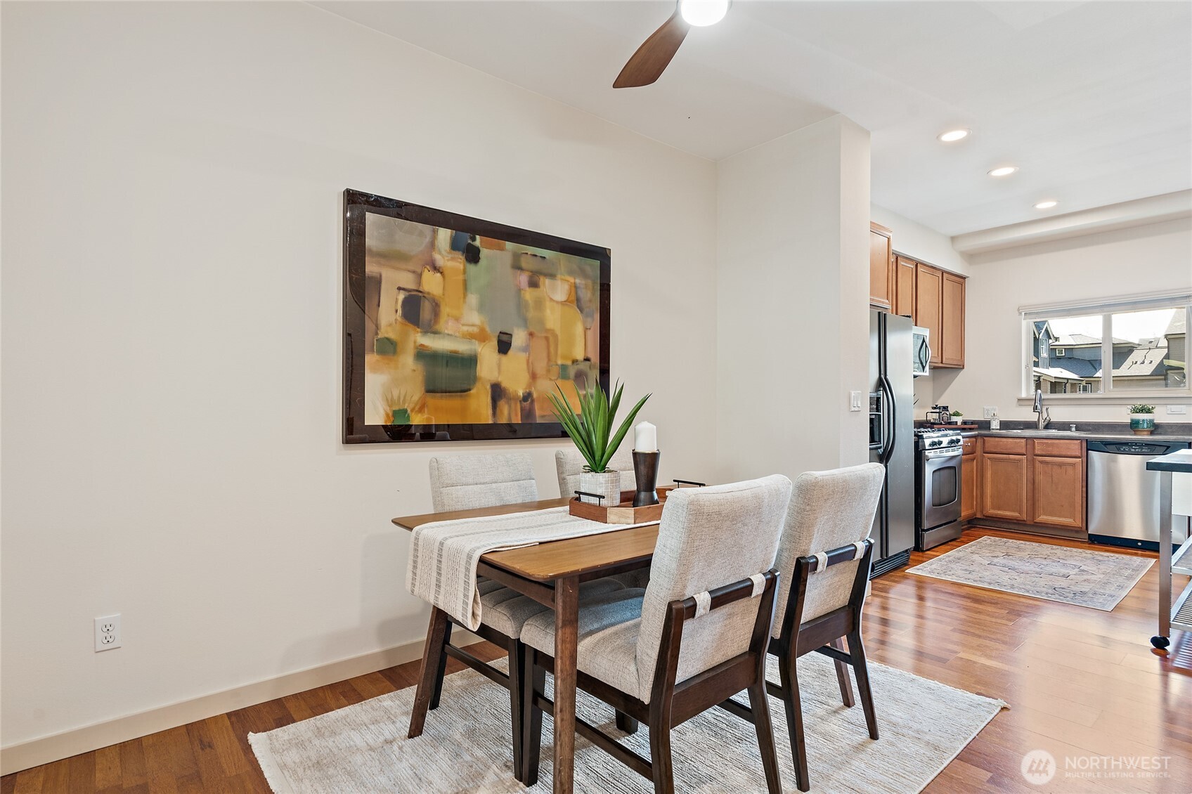 4824 Pointes Drive Property Photo 11