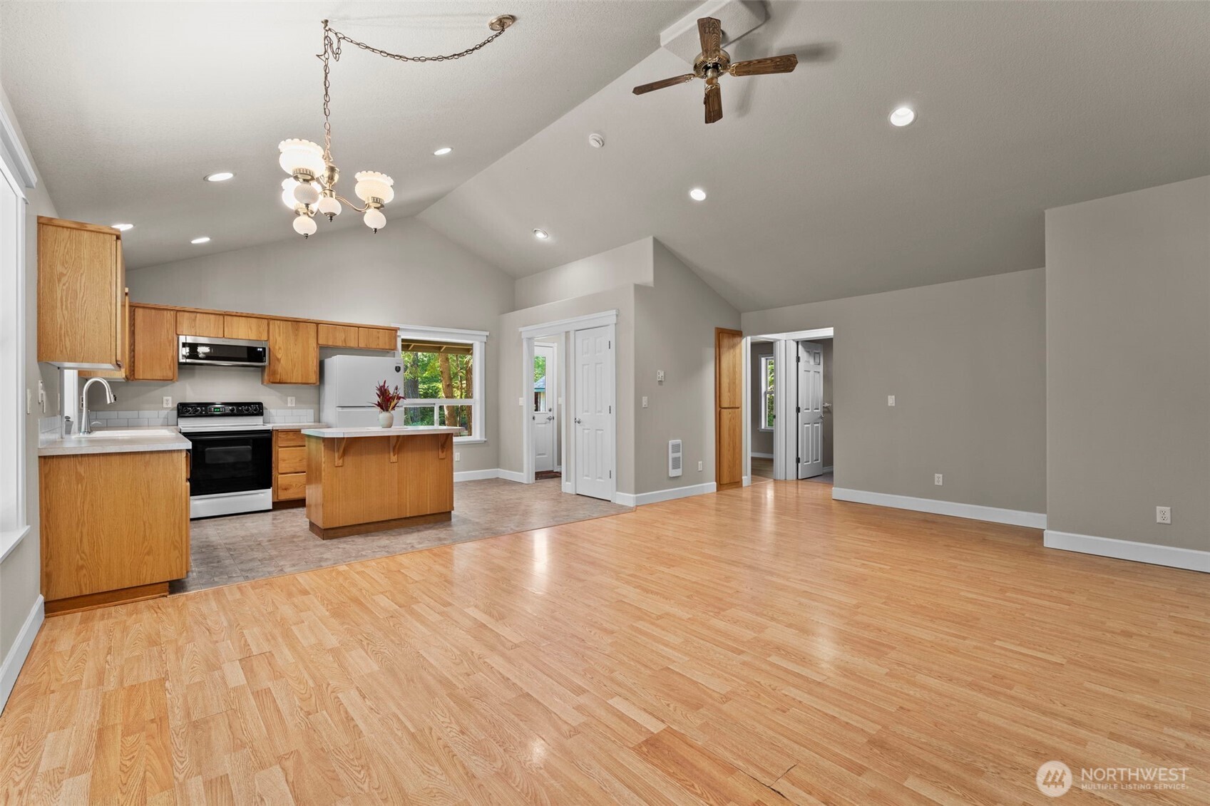 374 Baker Road Property Photo 13