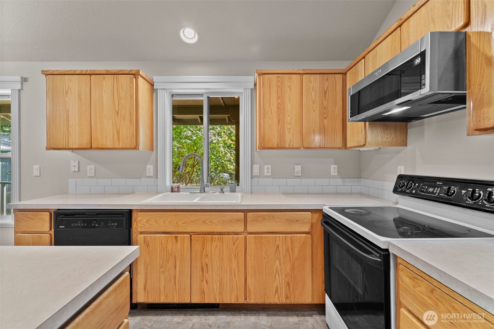 374 Baker Road Property Photo 24