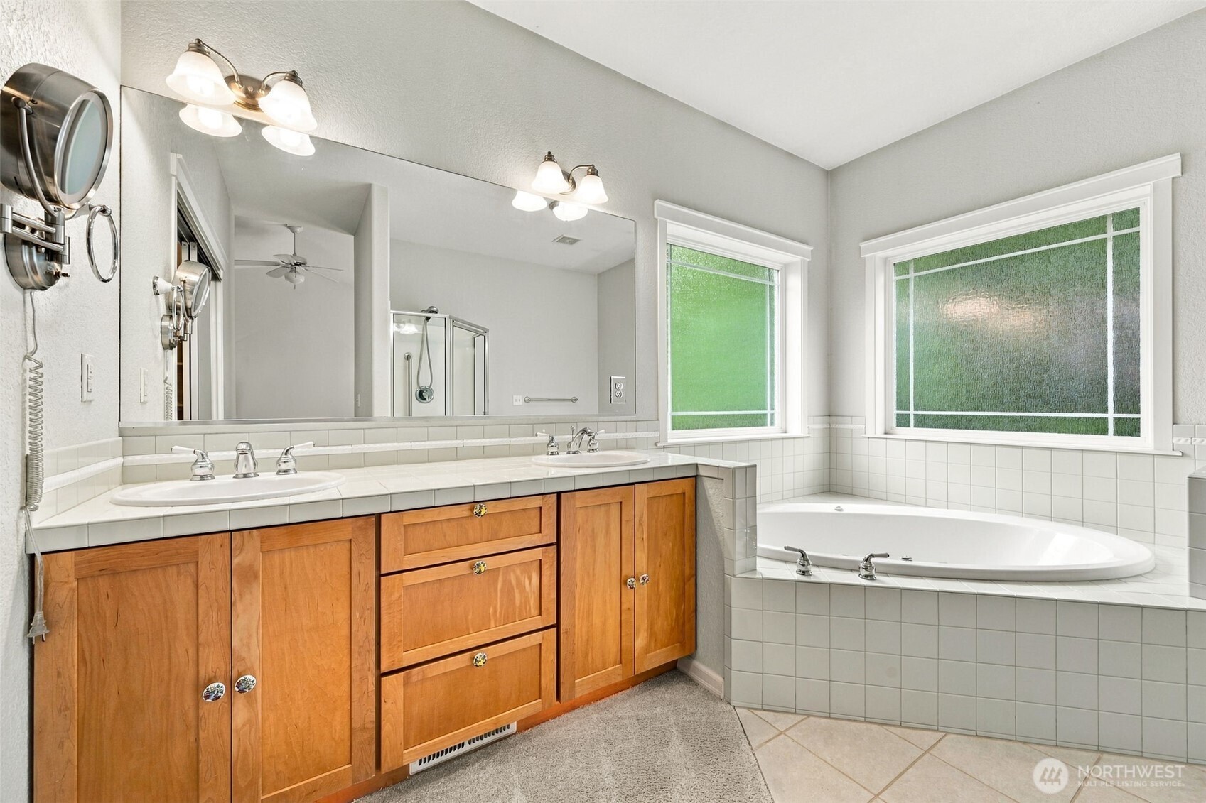 4204 Campus Green Drive Property Photo 14