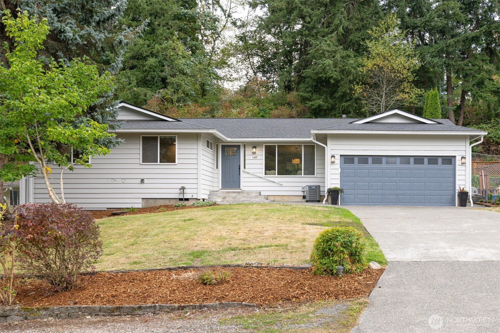 1469 Greenville Drive Property Photo 1