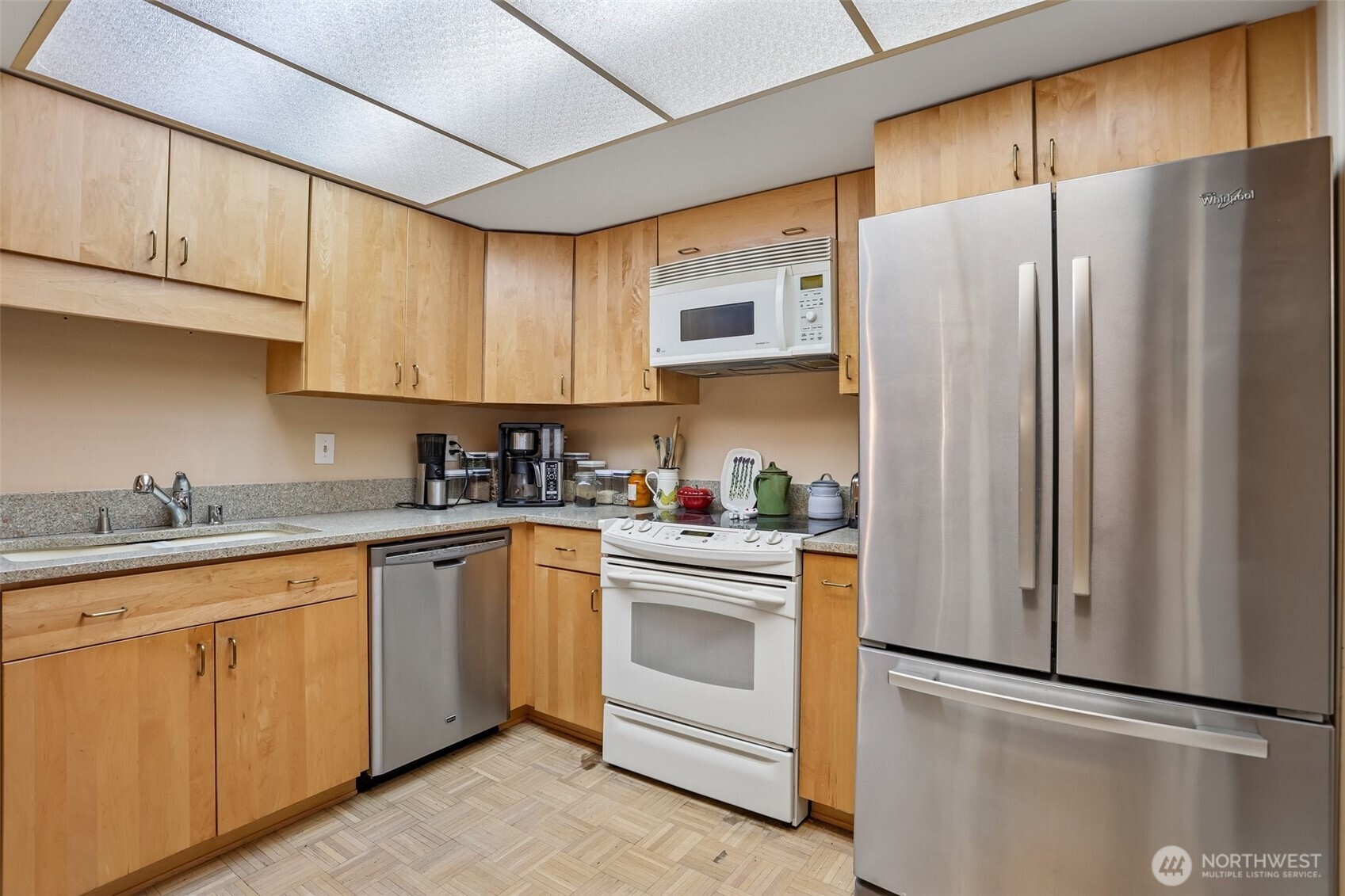 200 James Street 106 Property Photo 14