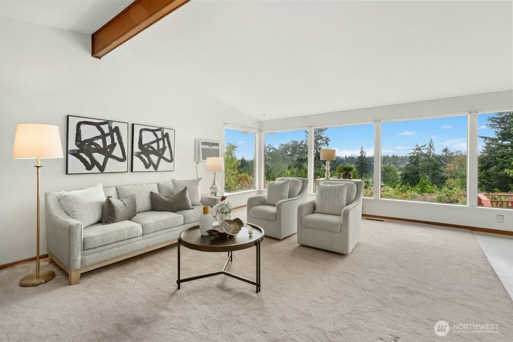 1909 89th Place Property Photo 10
