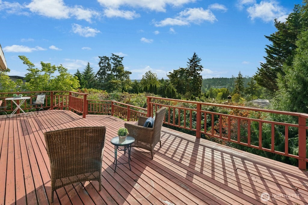 1909 89th Place Property Photo 36