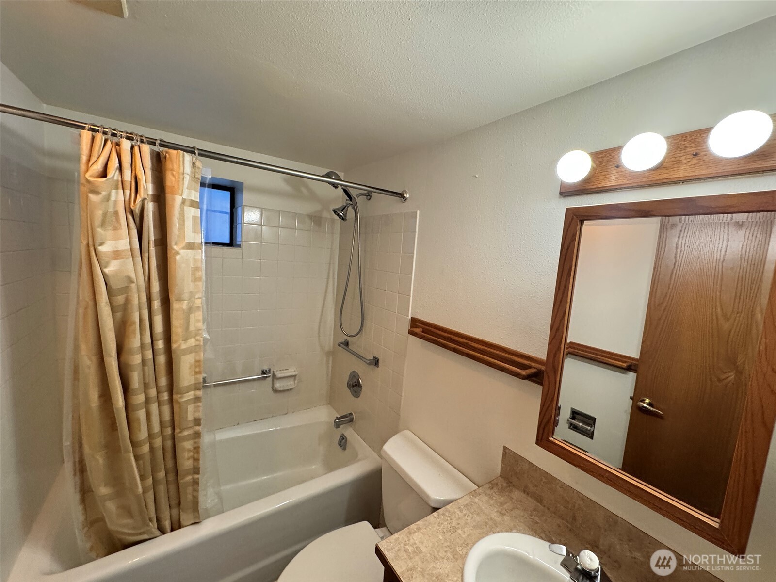 1730 Dexter Avenue Property Photo 15