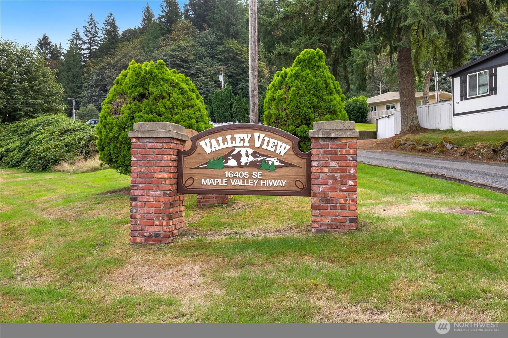 16405 Se Maple Valley Highway 47 Property Photo 16