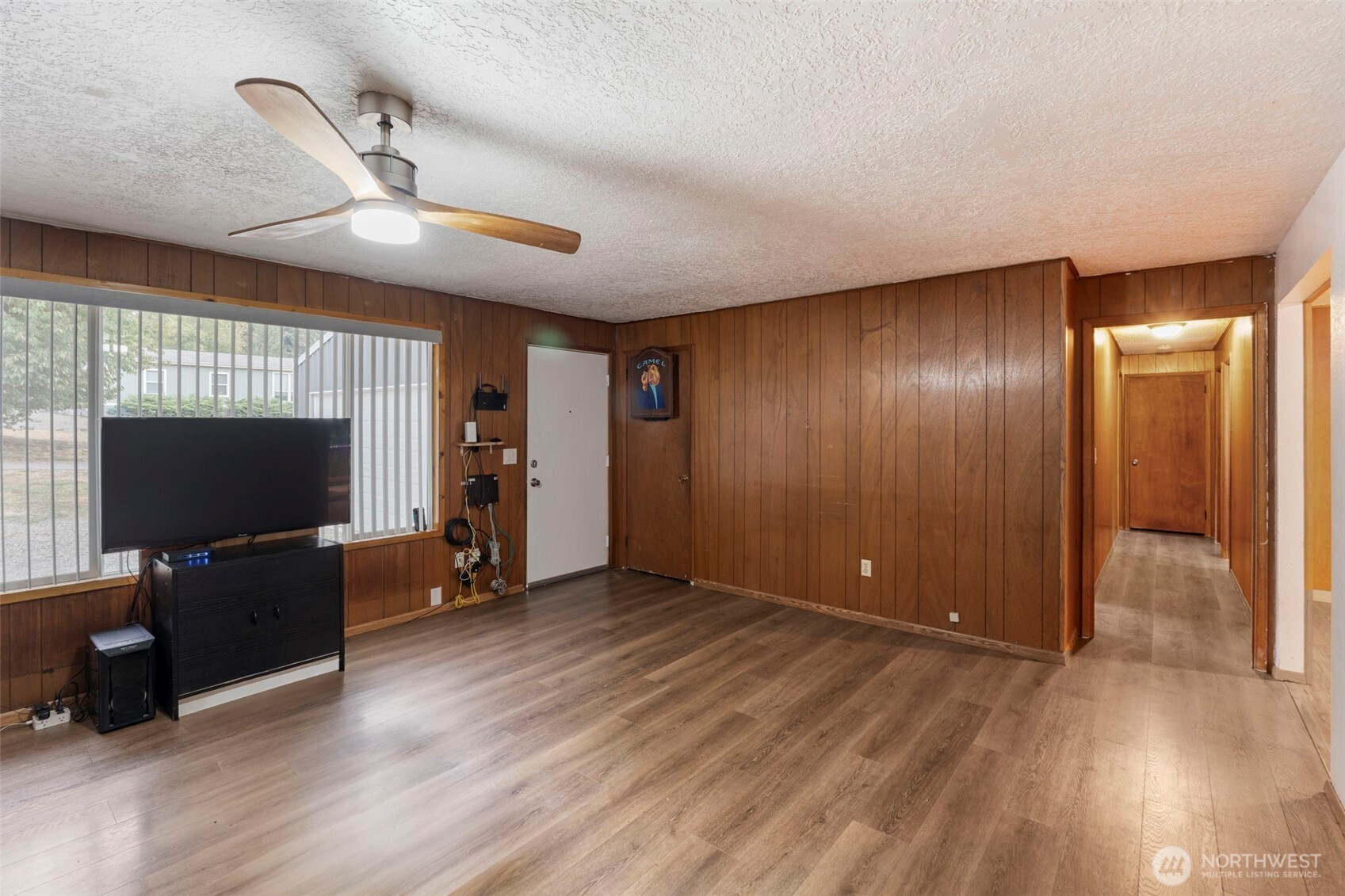 1003 E Street Property Photo 4