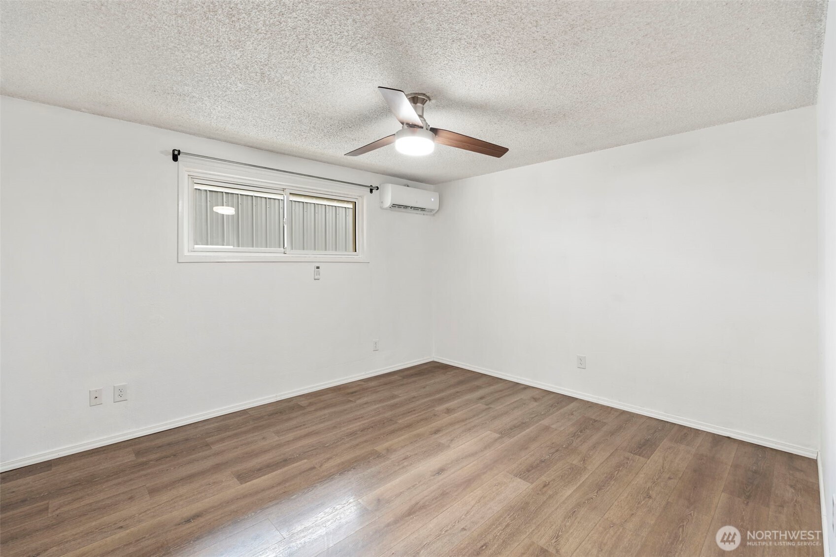 1003 E Street Property Photo 20