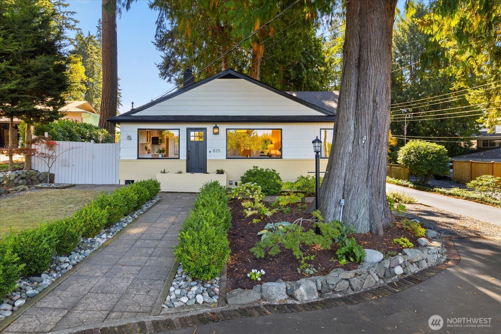 825 Nw 180th Street Property Photo 4