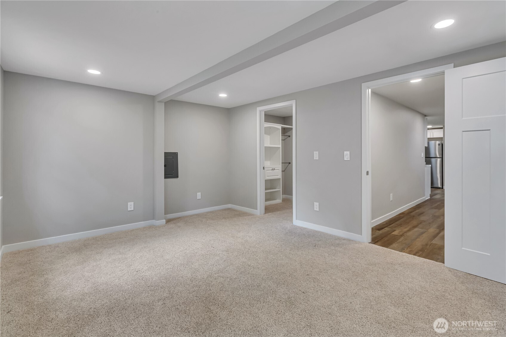 14322 Admiralty Way 27 Property Photo 17