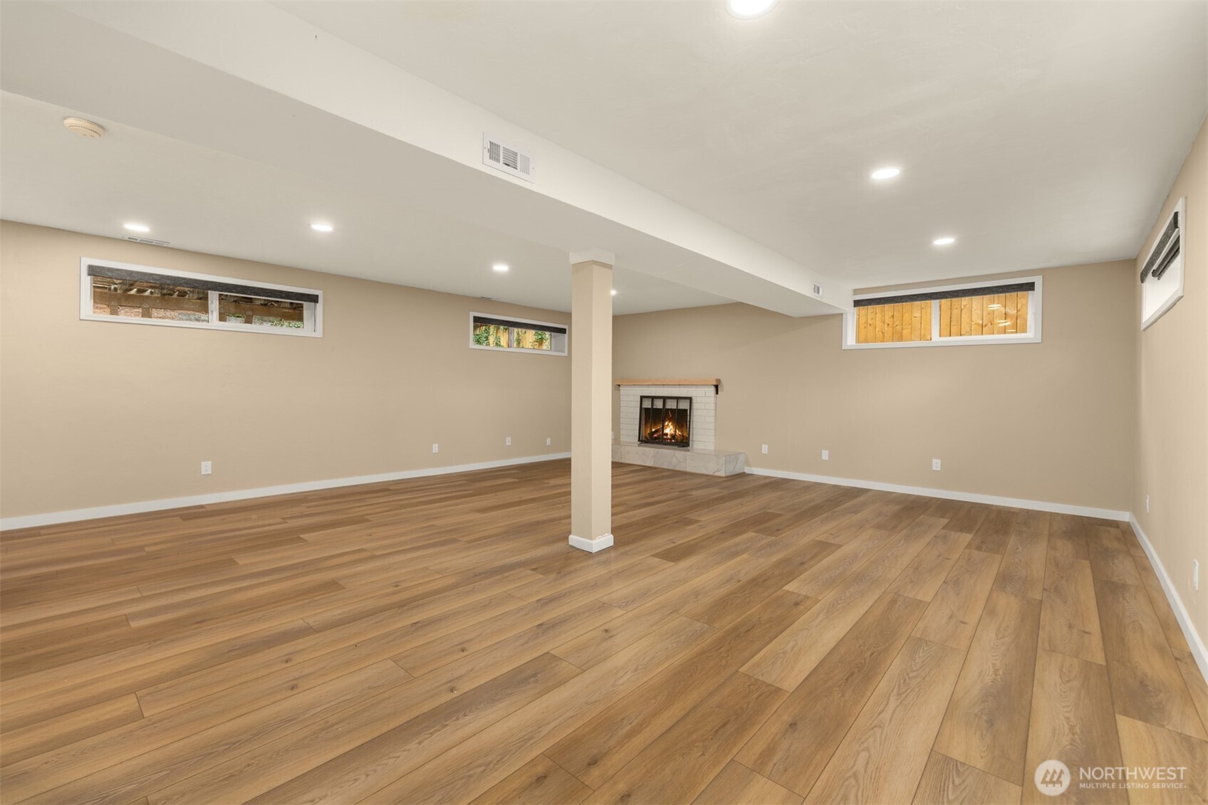 212 143rd Street Property Photo 22