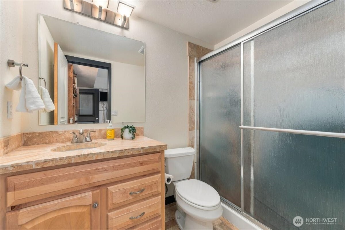 305 Orchard View Drive Property Photo 35
