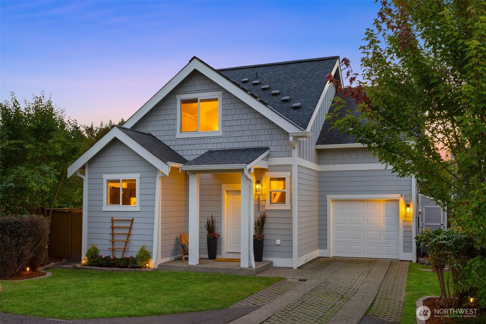 221 1st Place Property Photo 1