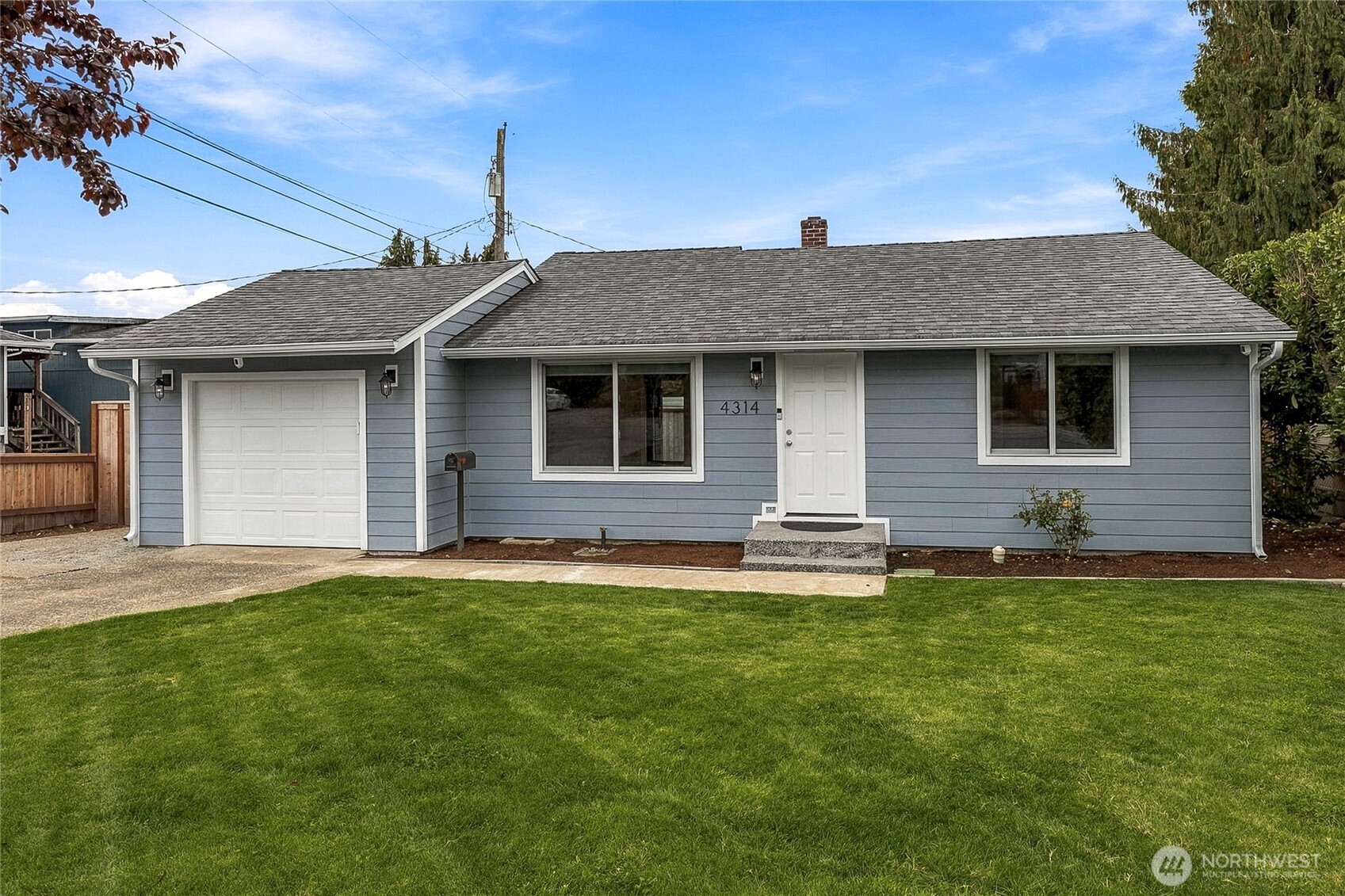 4314 N Highland Avenue Property Photo 1